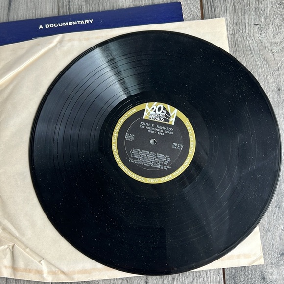 Vinyl Record  John F. Kennedy Presidential Years 1960 to 1963 - Picture 4 of 8
